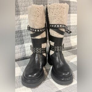 BRAND NEW - A.S.98 Emmons Black and Real Sherpa Boot. Size 6-7 USA/EU 37